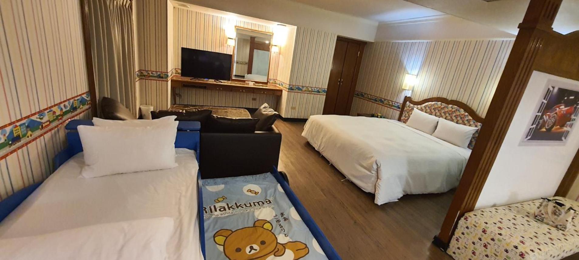 Tapeng Bay Holiday Hotel Donggang Exterior photo